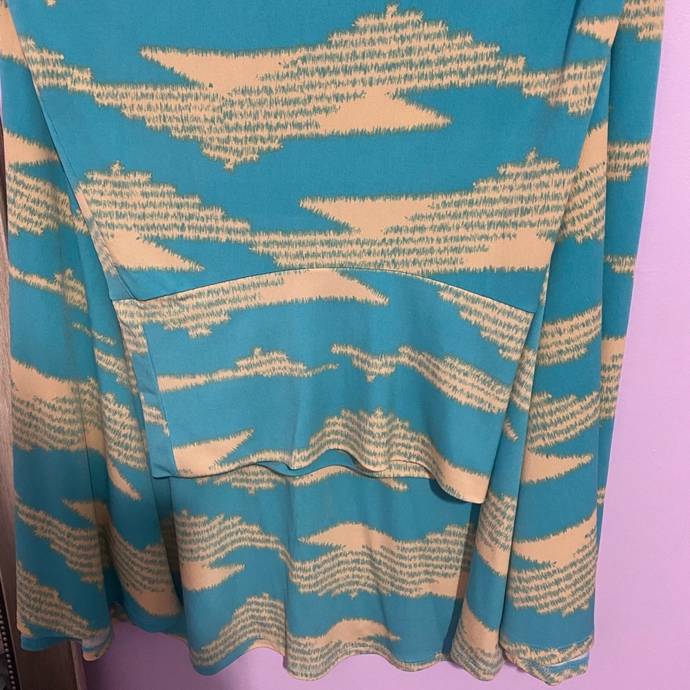 Lularoe size xxs maxi. Fits size small.